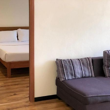 Hotel Sarina Mukah Buitenkant foto